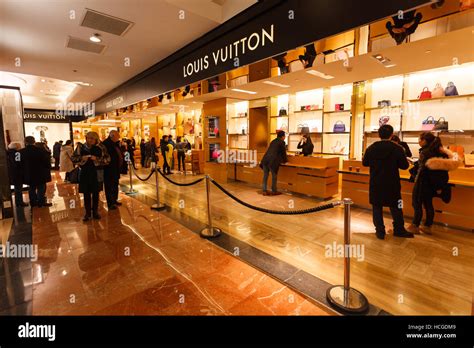 Louis Vuitton locations in france